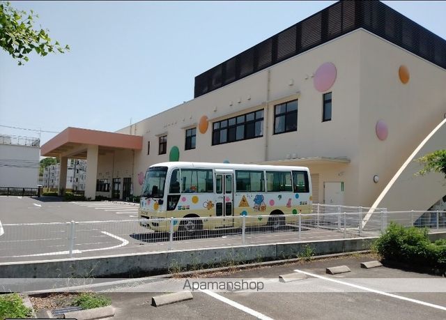 幼稚園・保育園　和木こども園（幼稚園・保育園）まで952m