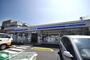 コンビニ　ローソン草加氷川町南店（コンビニ）まで330m