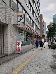コンビニ　セブンイレブン梅田神山西店（コンビニ）まで128m