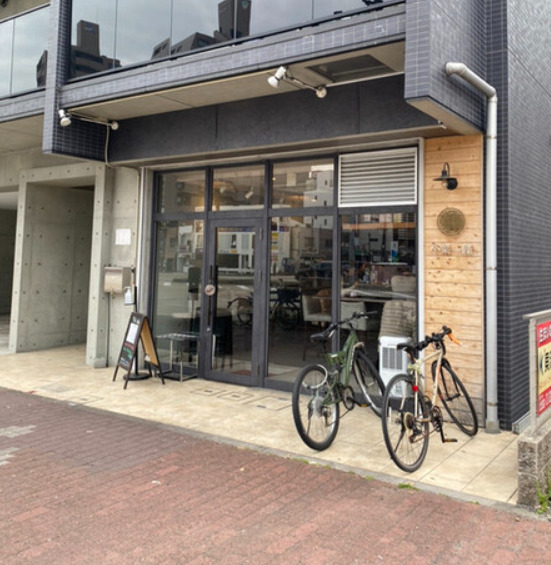 飲食店　シャオツァイイーディエ（飲食店）まで359m