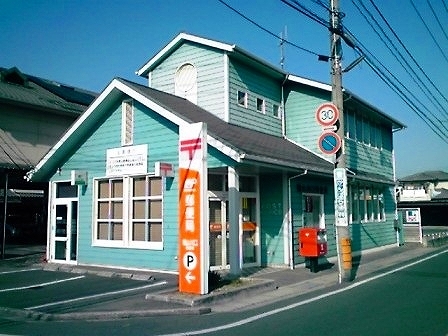 郵便局　福山川口郵便局（郵便局）まで800m