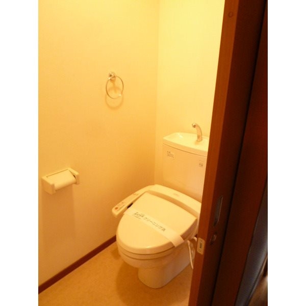 ヴィラ・イーストのトイレ写真