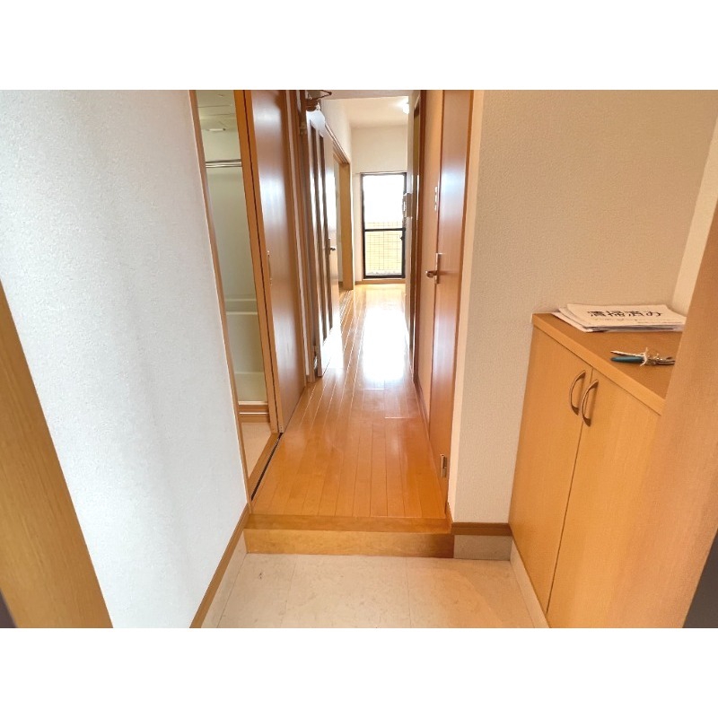 玄関　別号室イメージ