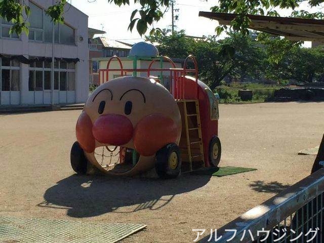 幼稚園・保育園　伏見保育園（幼稚園・保育園）まで686m