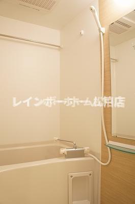 バス・シャワールーム　日々の暮らしに欠かせないお風呂です