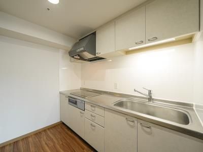キッチン　※別部屋の参考写真です。
