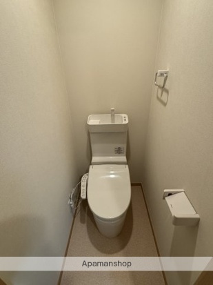 相鉄本線 西横浜駅 徒歩18分 3階建 築2年のトイレ写真