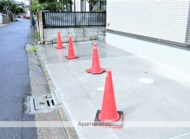 ラテルネ本八幡の外観写真
