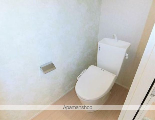 ラテルネ本八幡のトイレ写真