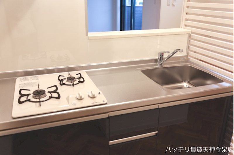 キッチン　同型タイプの為、現状を優先致します。