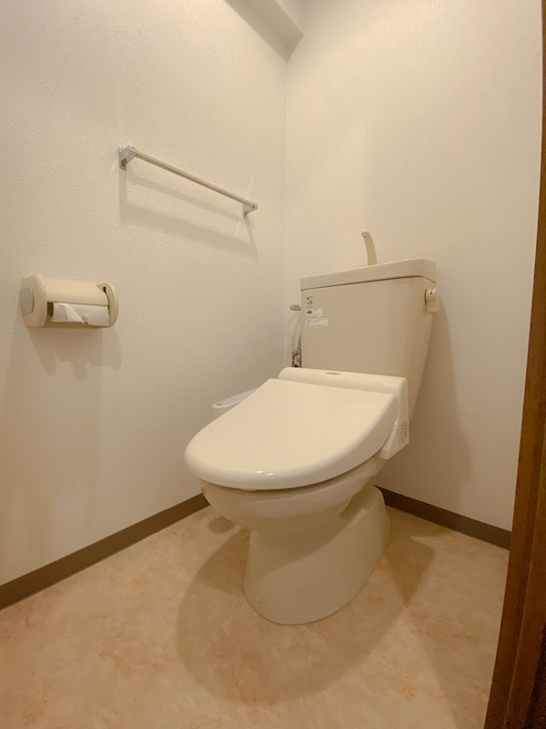 フローラ甲南山手のトイレ写真