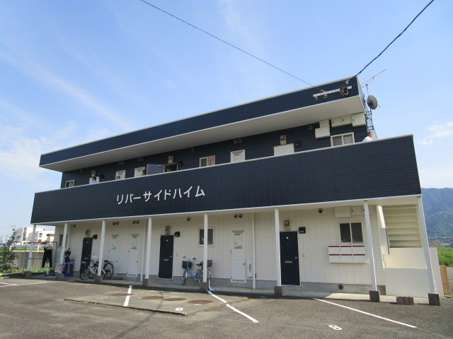 建物外観　建物外観を気になさる方へ、見た目の良い物件です