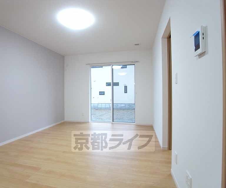 居室・リビング　きれいなお部屋です。