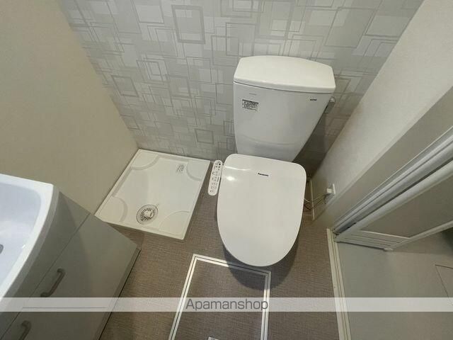 ブルーライン 片倉町駅 徒歩10分 2階建 築3年のトイレ写真