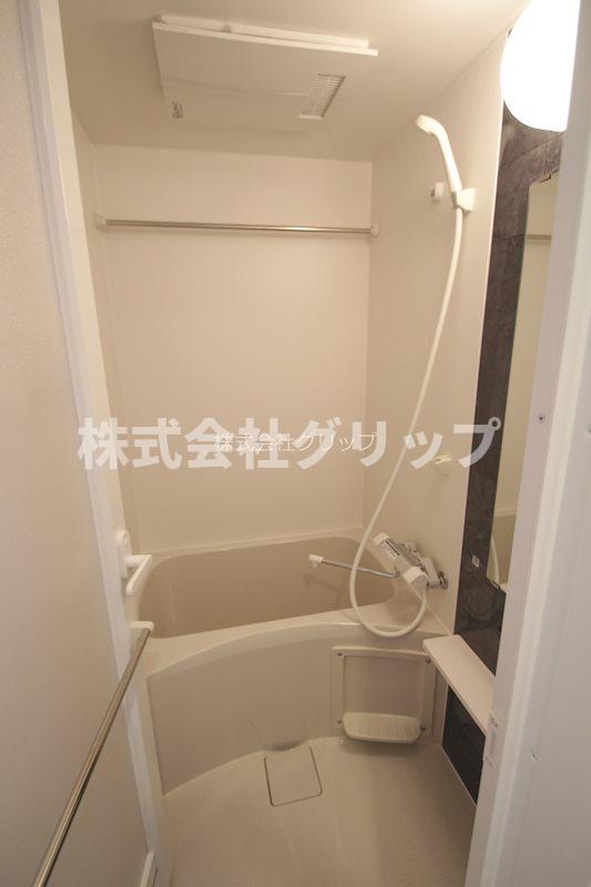 クラリッサ横浜ロッソの風呂写真