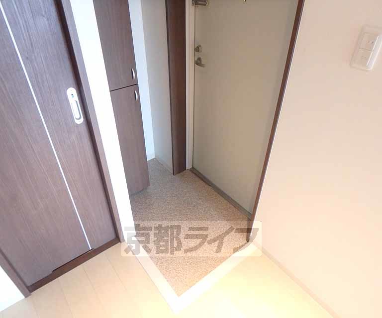 プラリア楠葉並木の玄関写真