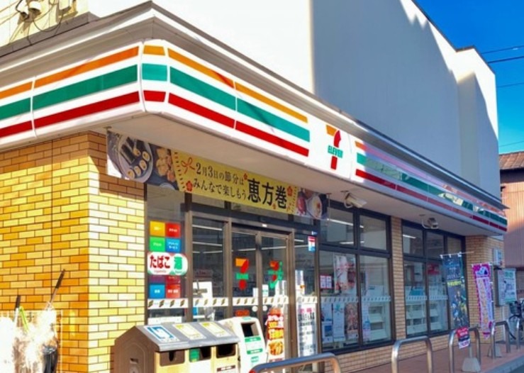コンビニ　セブンイレブン墨田立花4丁目店（コンビニ）まで0m