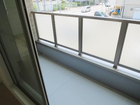バルコニー　ベランダ