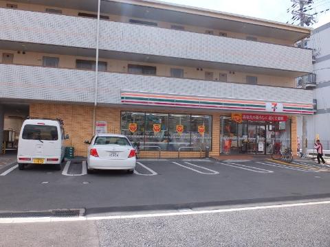 その他　セブンイレブン吹田川岸町店（その他）まで234m
