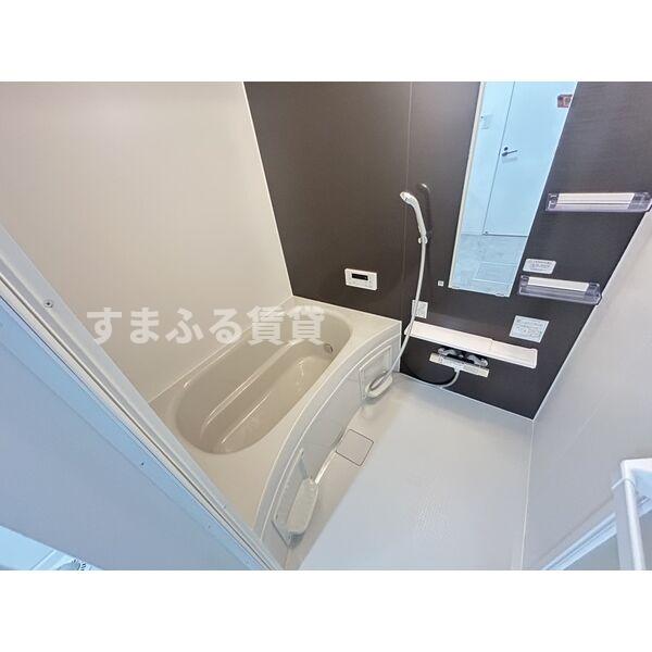 バス・シャワールーム　同仕様　同施工会社　風呂