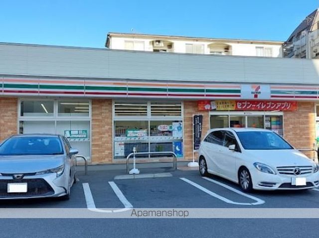 コンビニ　セブン－イレブン目黒鷹番１丁目店（コンビニ）まで389m