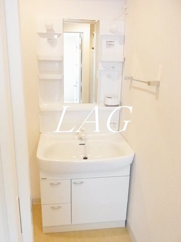 洗面設備　洗面台です。