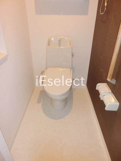 トイレ　洗浄機能付きのトイレです