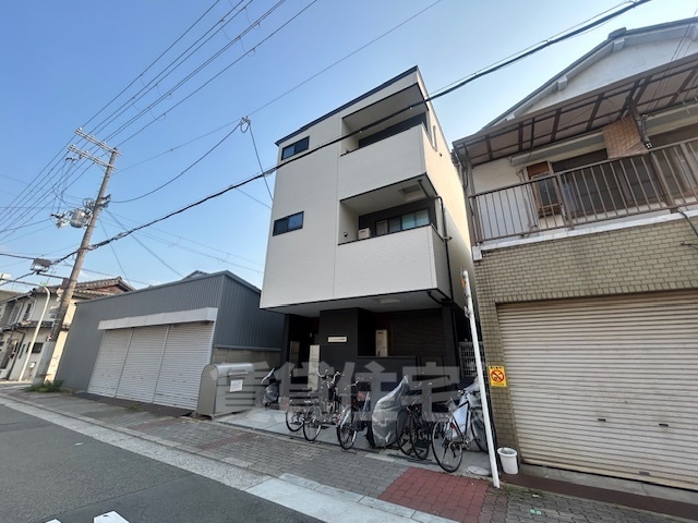 阪神電鉄阪神なんば線 千鳥橋駅 徒歩7分 3階建 築6年の外観写真