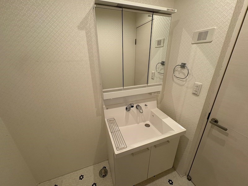 洗面設備　別部屋参考写真