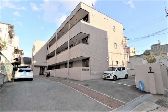 建物外観　外はこのようになっています