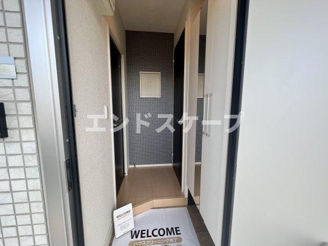 ＪＲ高崎線 新町駅 徒歩58分 2階建 築15年の玄関写真