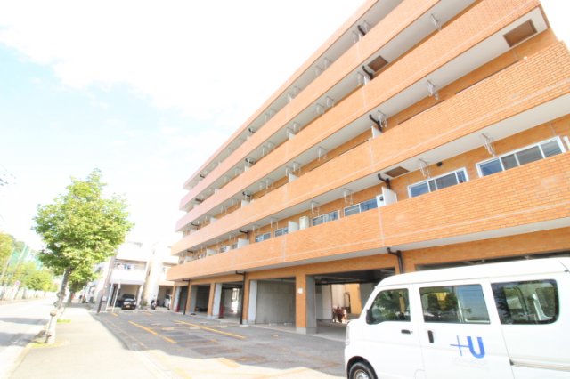 建物外観　24世帯のマンションです！