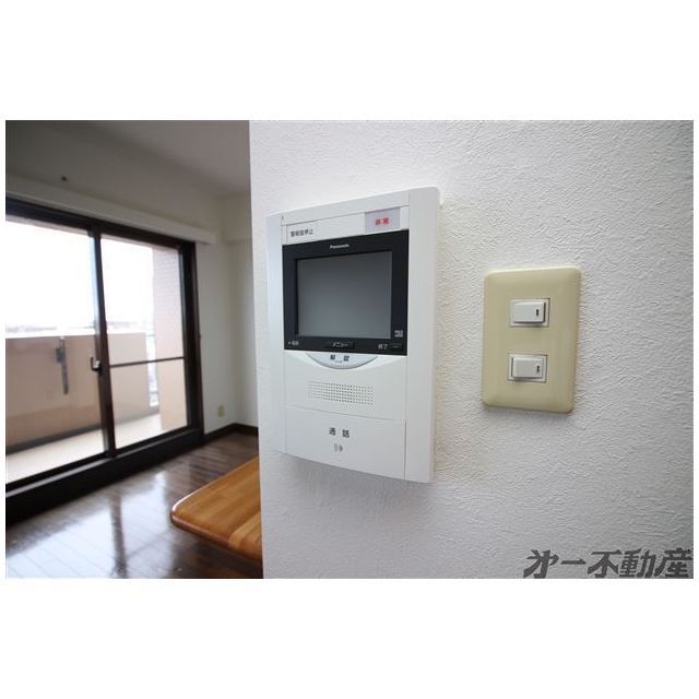 セキュリティ　モニター付きインターホン