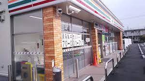 コンビニ　セブン－イレブン　岡山東花尻店（コンビニ）まで400m