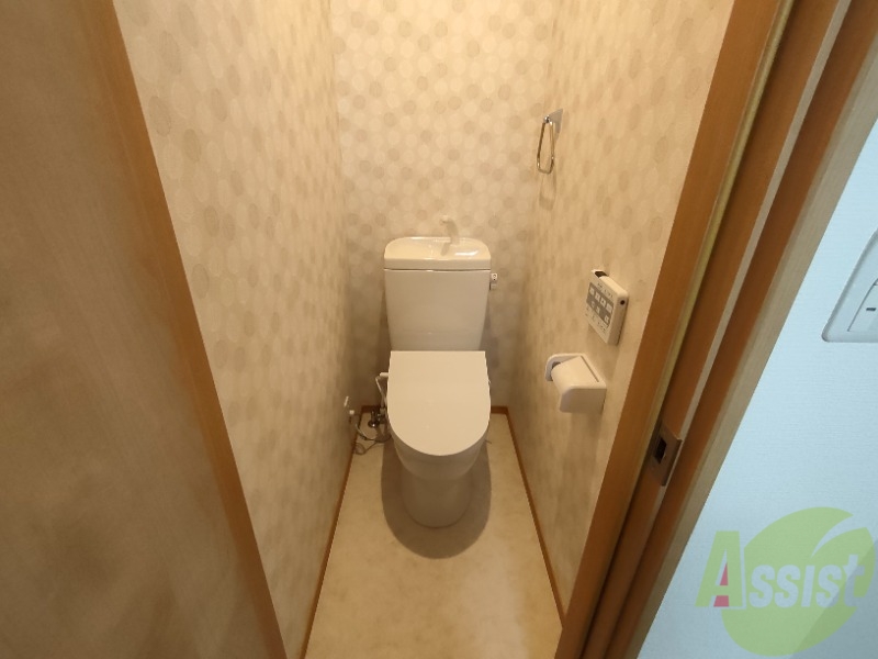 トイレ　ウォシュレットタイプのトイレはあるとかなり嬉しいです。