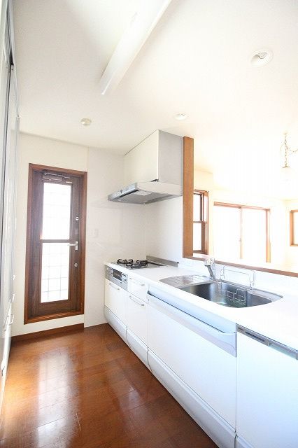 牛田早稲田1丁目戸建てのキッチン写真