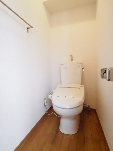 プレステージ代官町のトイレ写真