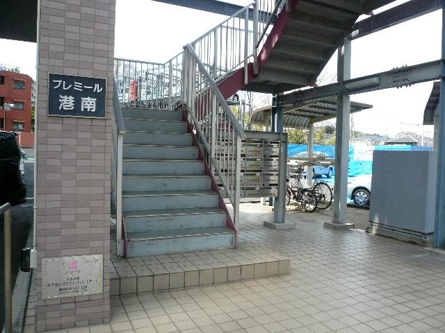 エントランス　建物入り口