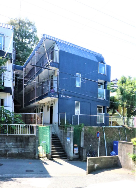 建物外観　谷エリアに保証人不要物件の空きが出ました！
