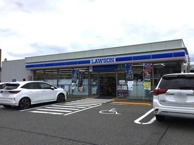 コンビニ　ローソン津幡横浜店（コンビニ）まで500m