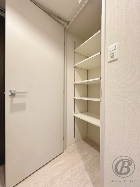 その他設備　シューズボックス