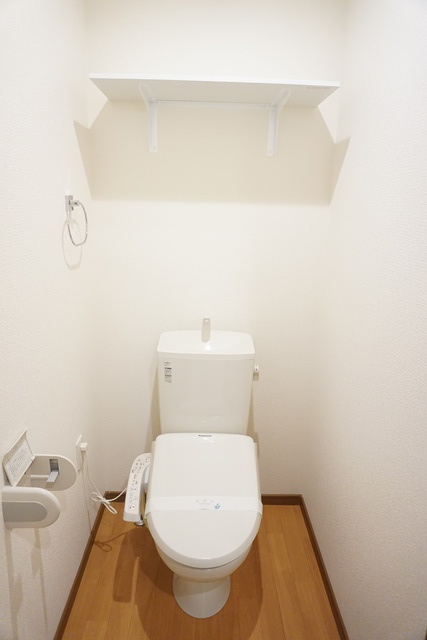 メゾンフローラ笹塚のトイレ写真