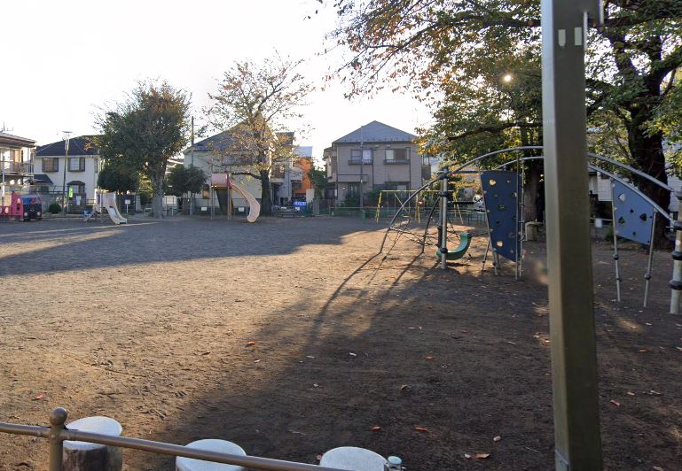 公園　東野児童公園（公園）まで718m