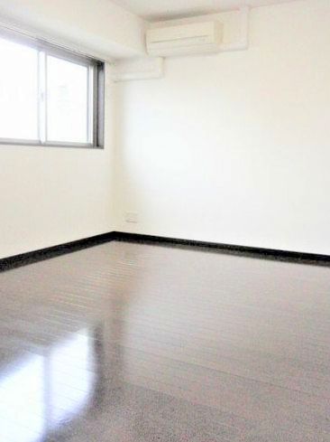 グリーンヒルズ浅草橋の居間写真