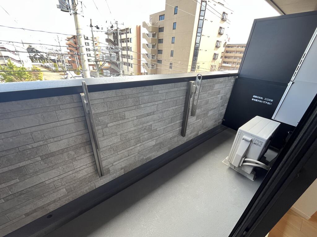 バルコニー
