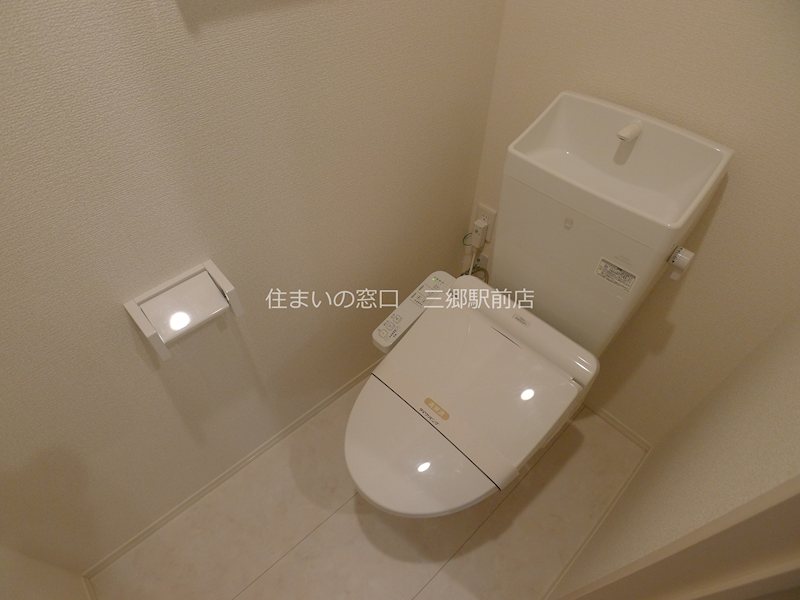 トイレ　※写真は同型タイプイメージになります。