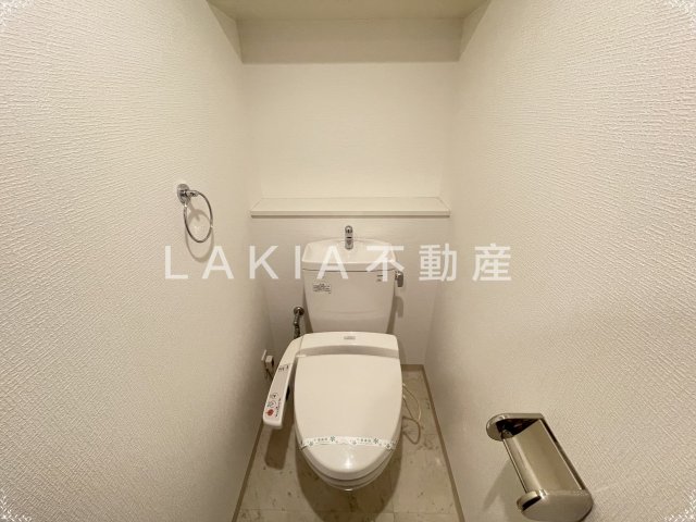 プロシード大阪WESTアドリアのトイレ写真