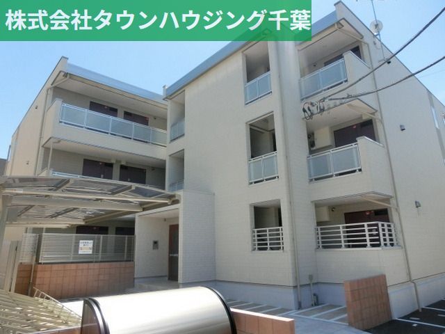 リブリ・Na.Naの外観写真