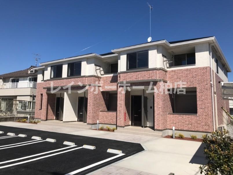 建物外観　外観は落ち着いています