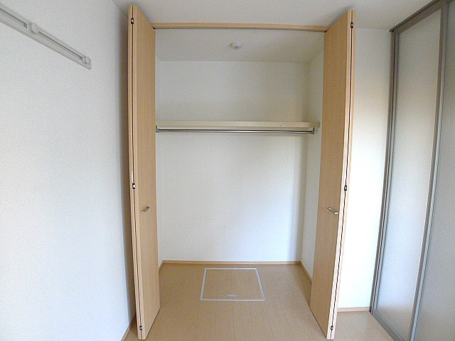 収納　クローゼット